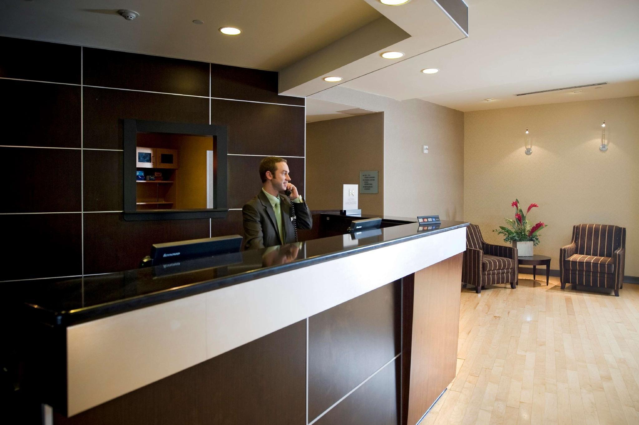 Hotel Doubletree By Hilton Baton Rouge Esterno foto